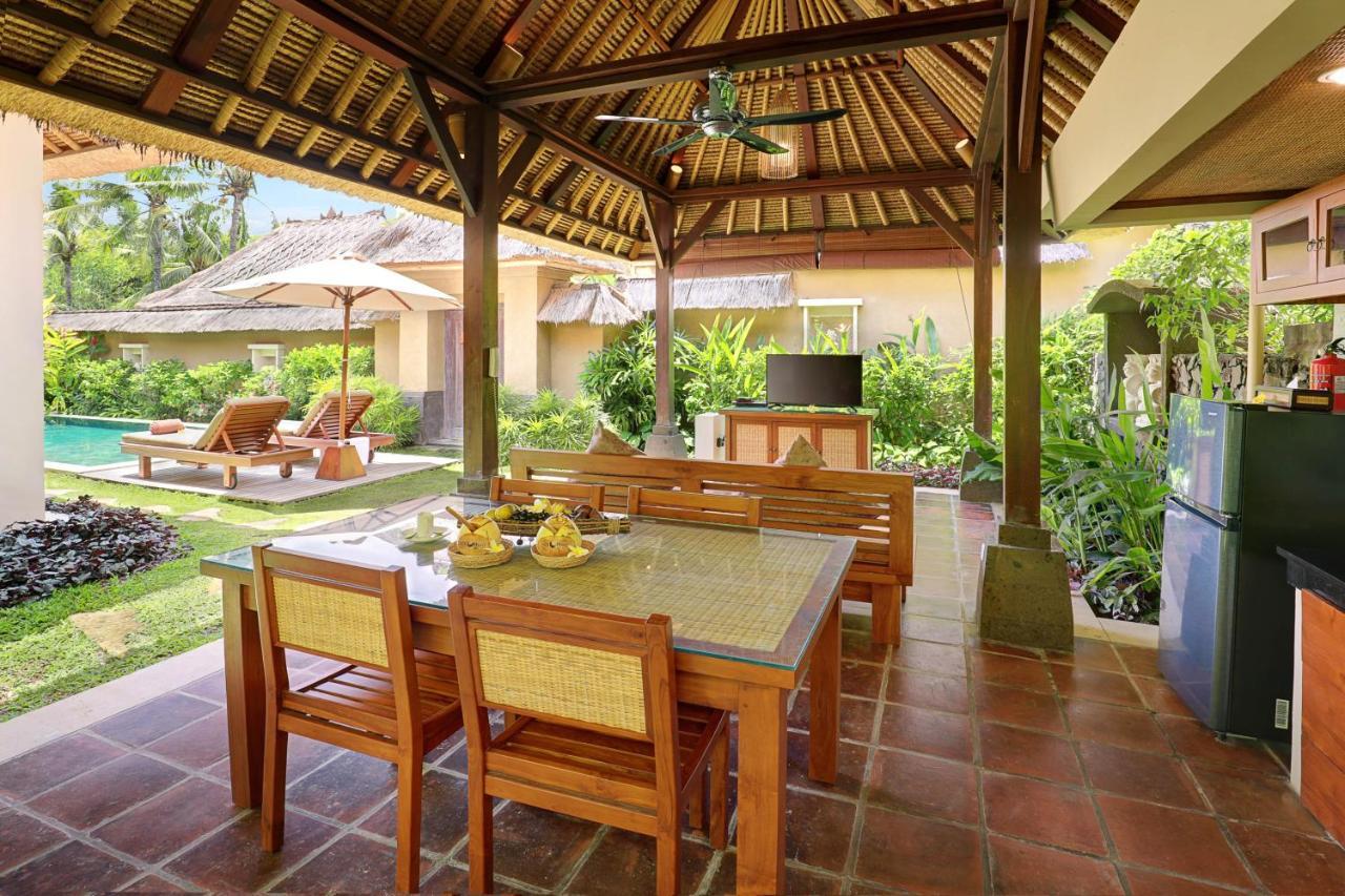 Ubud Nyuh Bali Resort & Spa Εξωτερικό φωτογραφία A villa in Bali