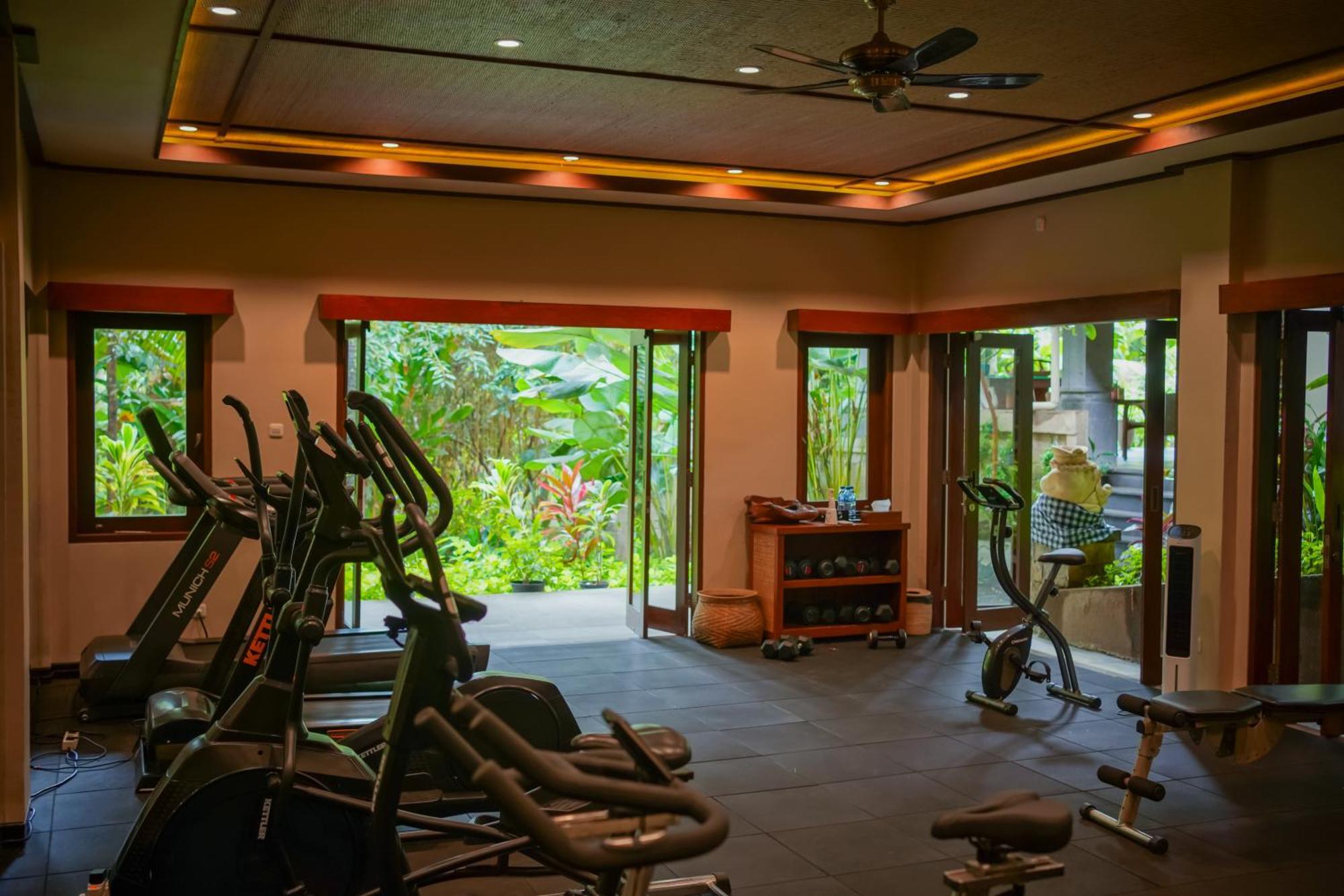 Ubud Nyuh Bali Resort & Spa Εξωτερικό φωτογραφία The gym at the resort
